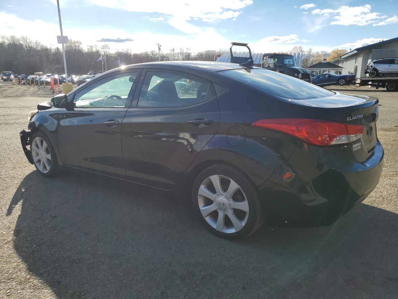 Lot #3309630049 2013 HYUNDAI ELANTRA GL