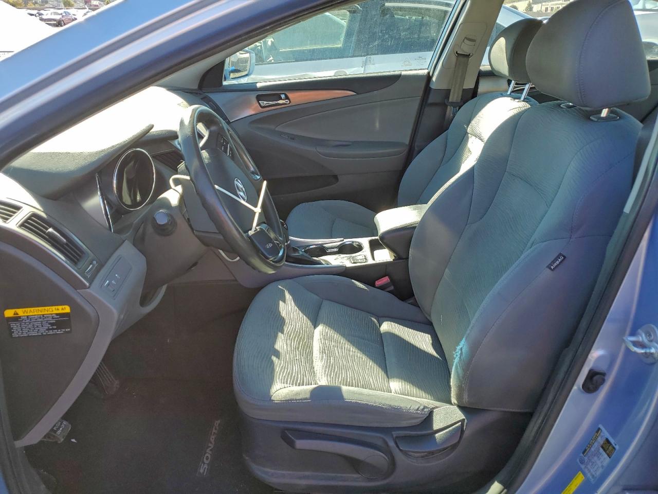 HYUNDAI SONATA HYBRID