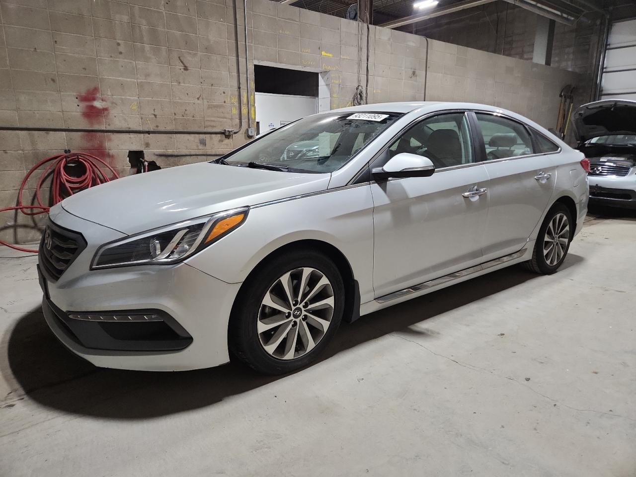 HYUNDAI SONATA SPORT