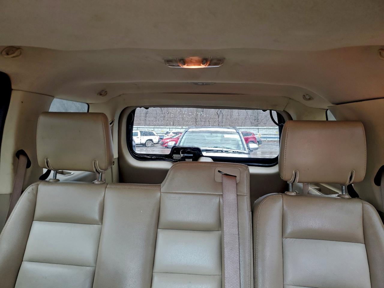 FORD EXPLORER EDDIE BAUER