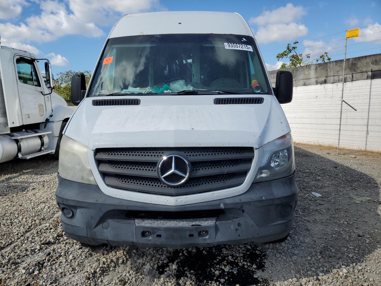 MERCEDES-BENZ SPRINTER 2500