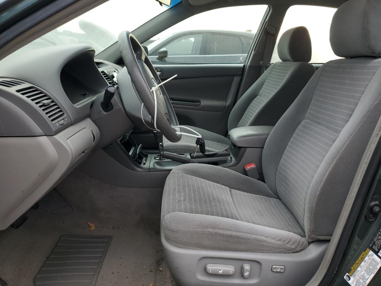 Lot #3297220429 2005 TOYOTA CAMRY LE