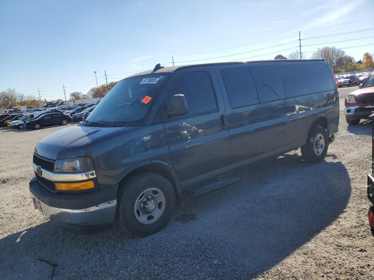 CHEVROLET EXPRESS LT