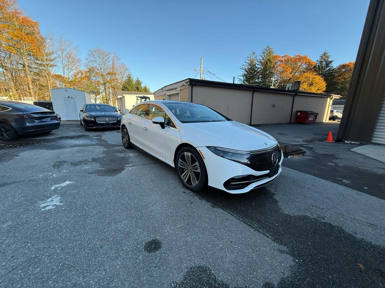 MERCEDES-BENZ EQS 450+