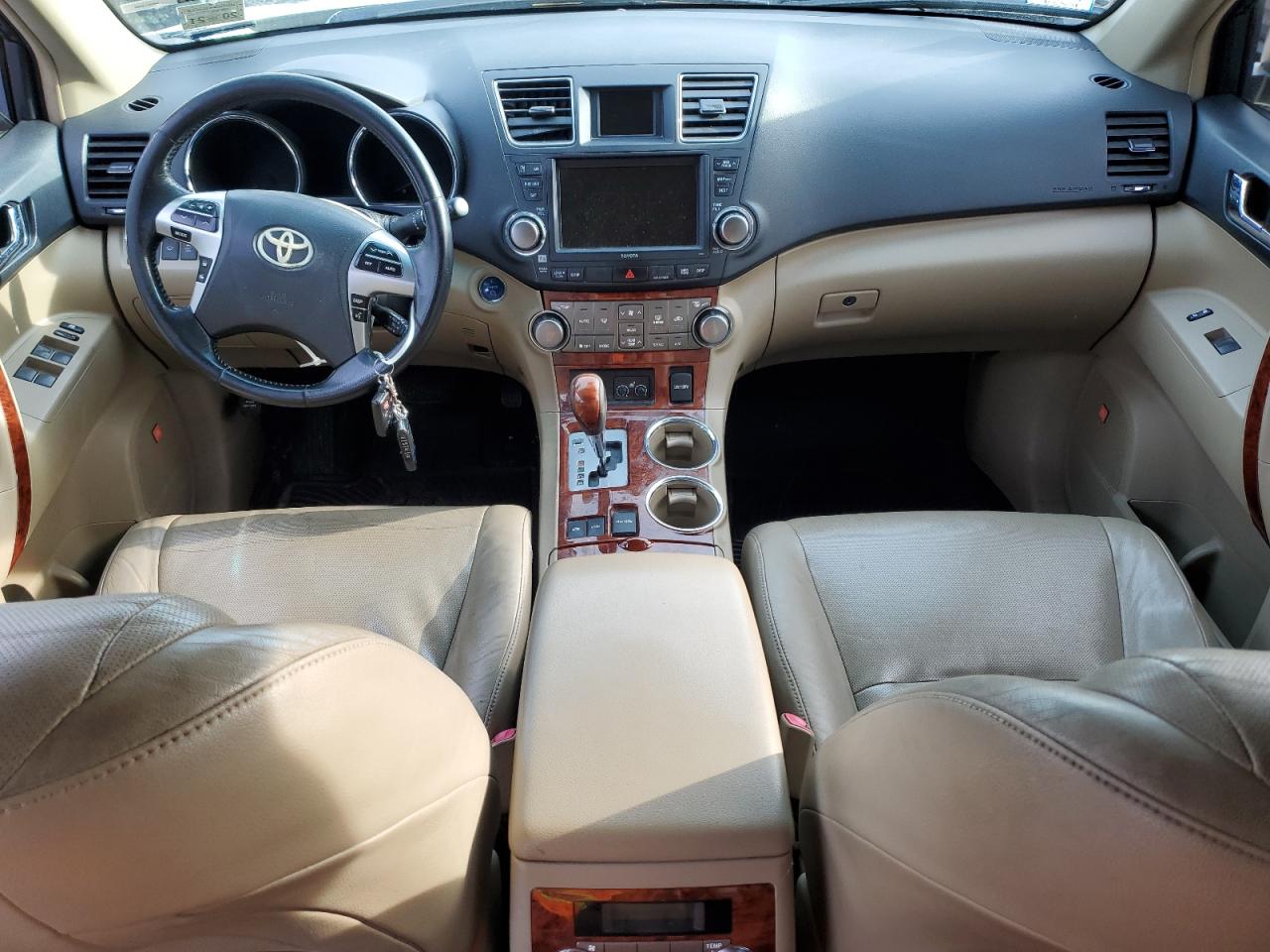 TOYOTA HIGHLANDER HYBRID LIMITED