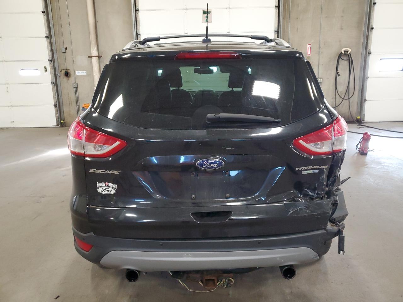 FORD ESCAPE TITANIUM