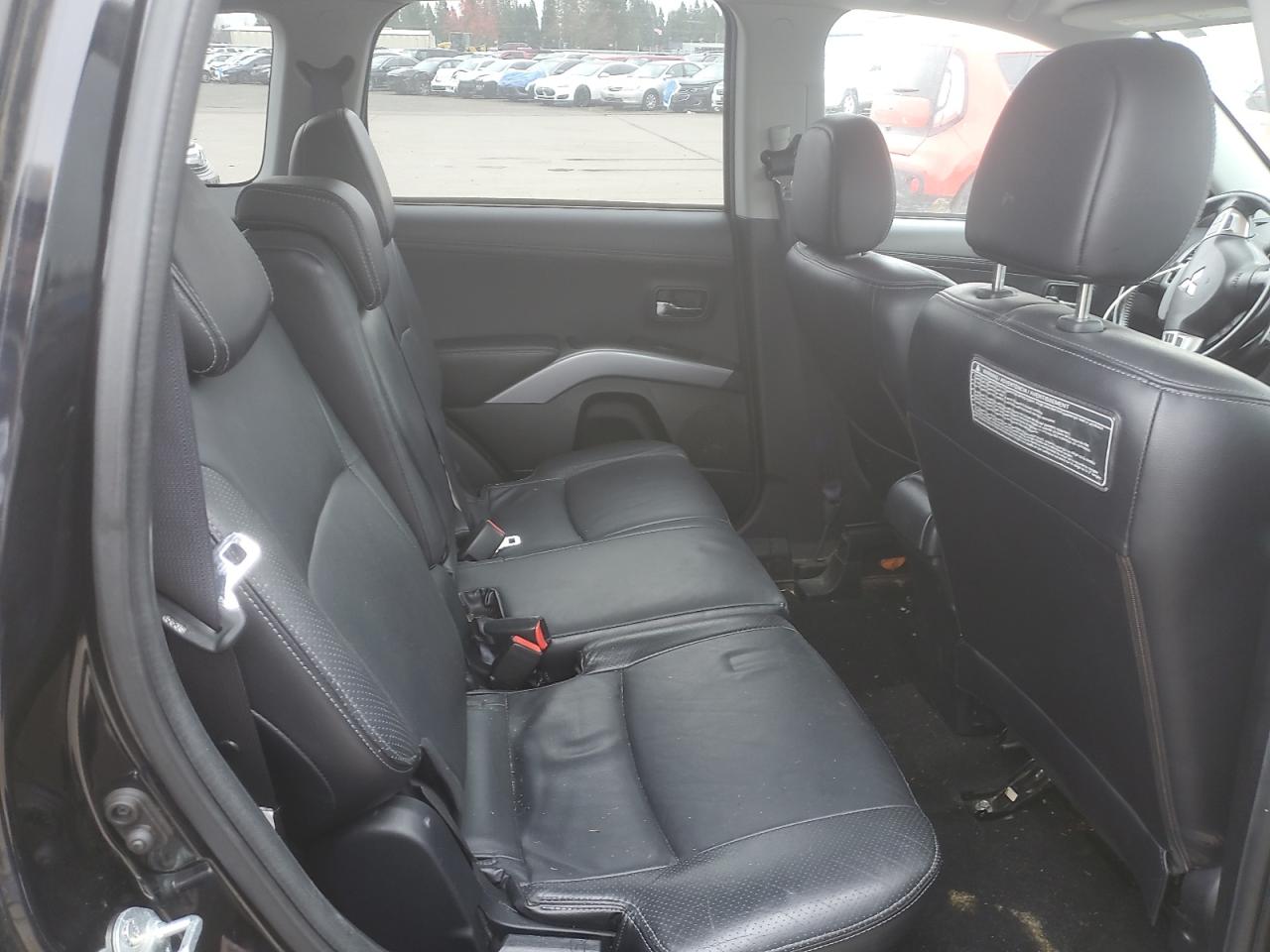 MITSUBISHI OUTLANDER GT