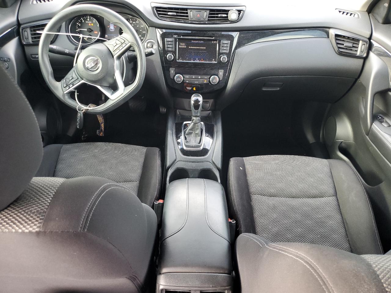 NISSAN ROGUE SPORT S