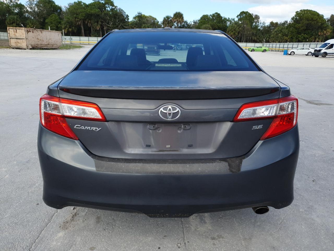 TOYOTA CAMRY L