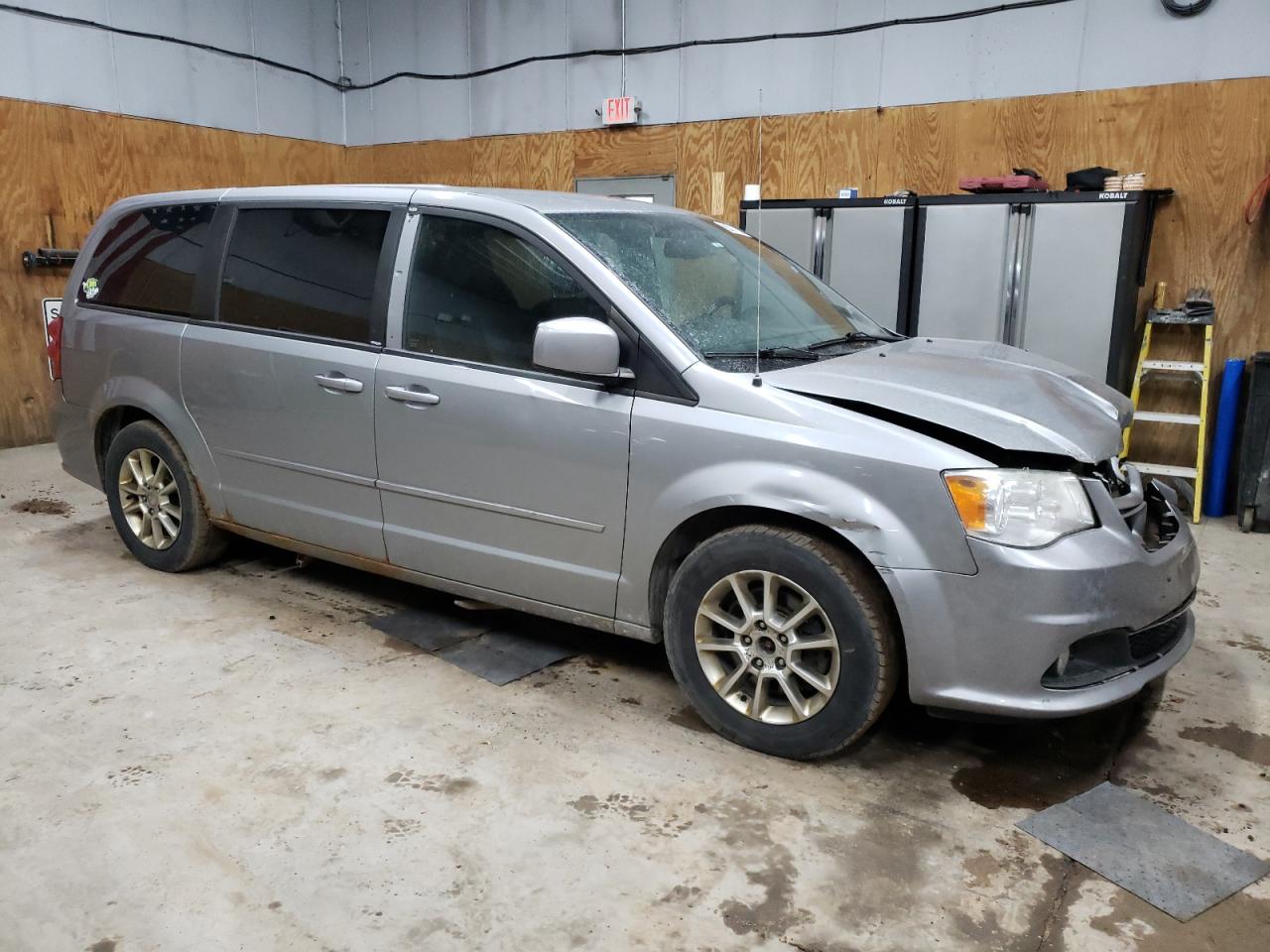 DODGE GRAND CARAVAN R/T