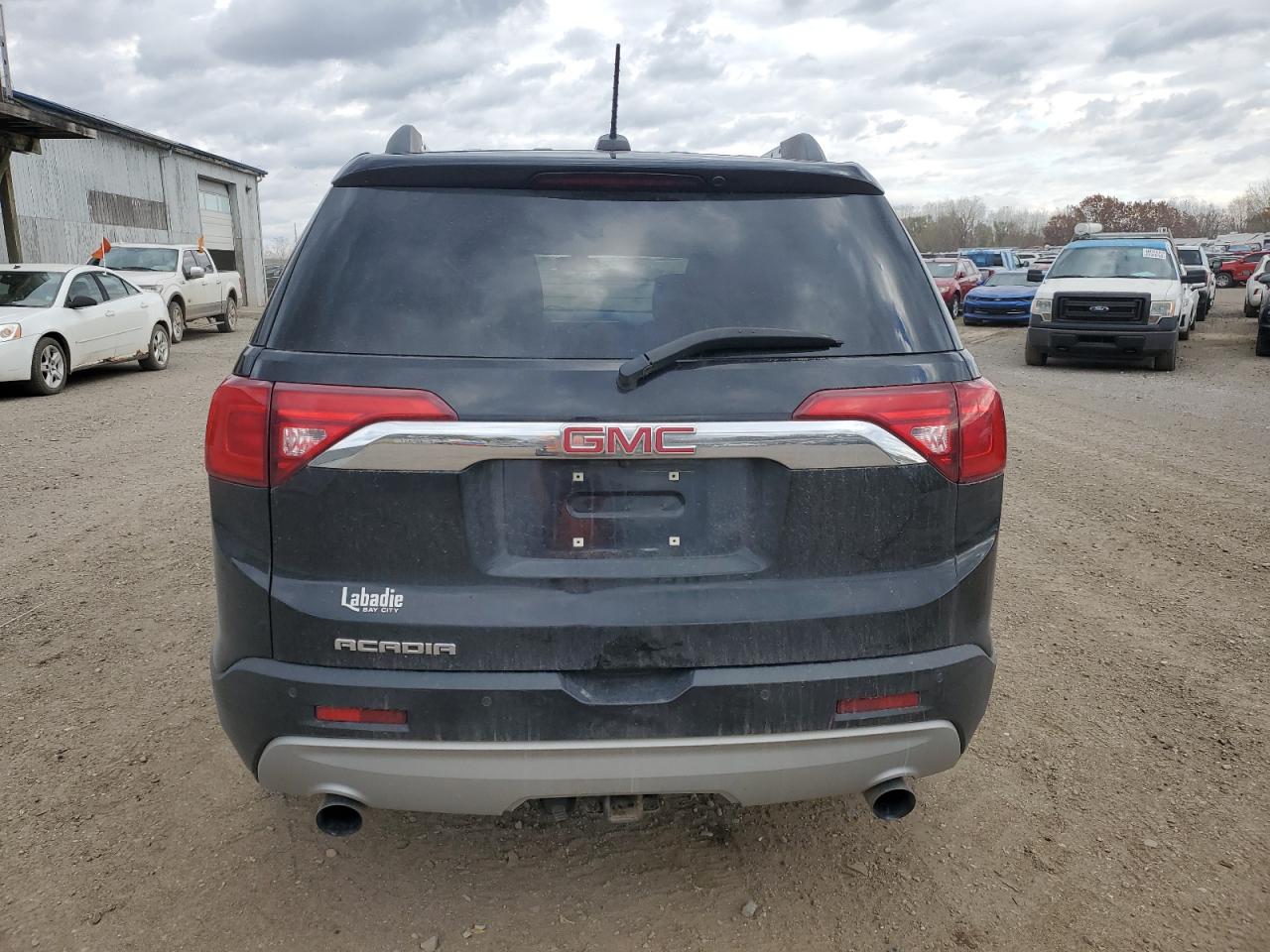 GMC ACADIA SLE