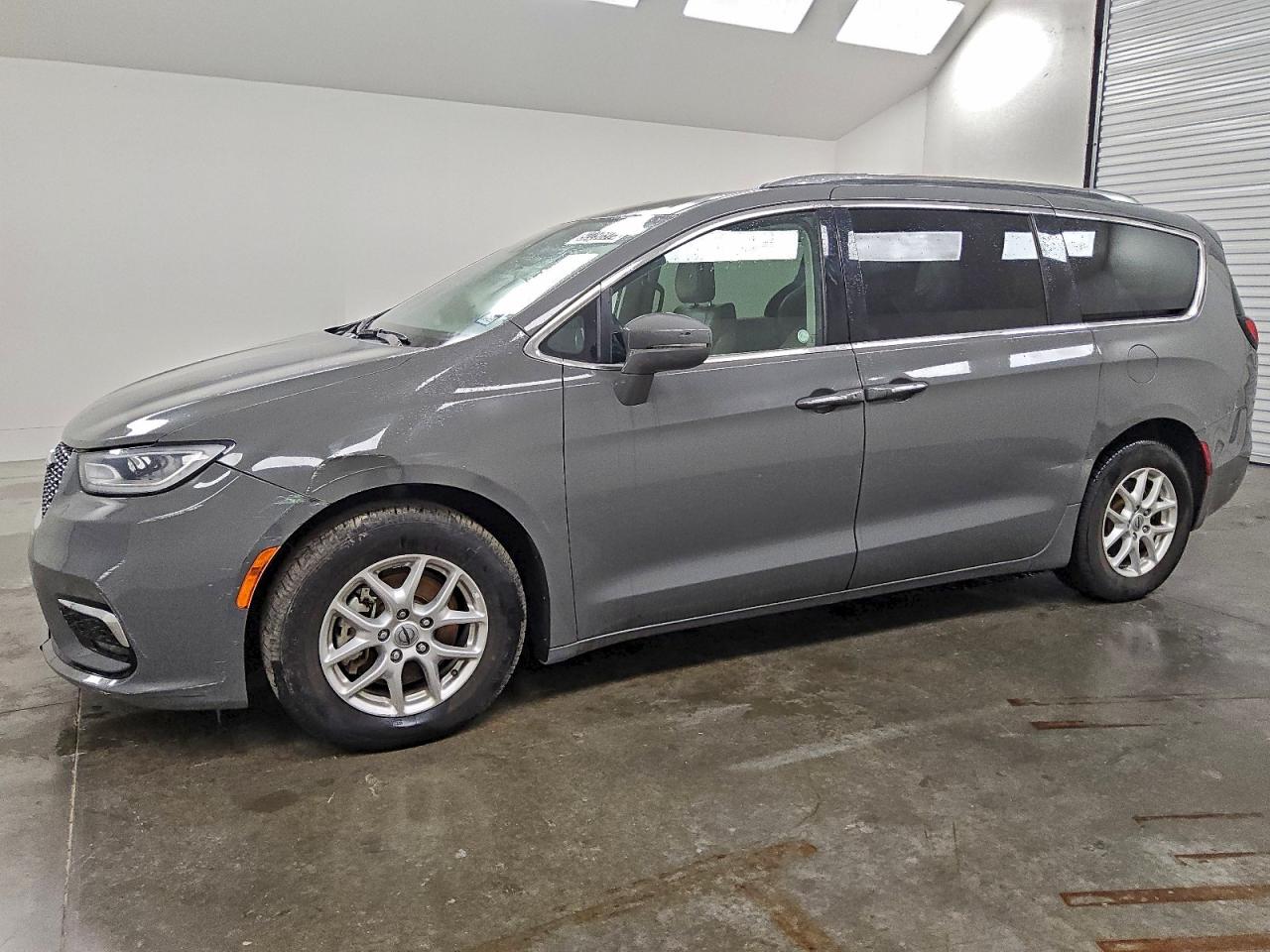 CHRYSLER PACIFICA TOURING L