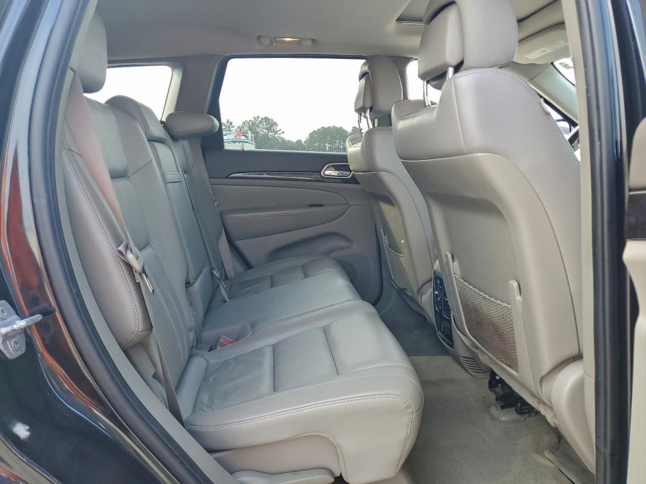 JEEP GRAND CHEROKEE LAREDO