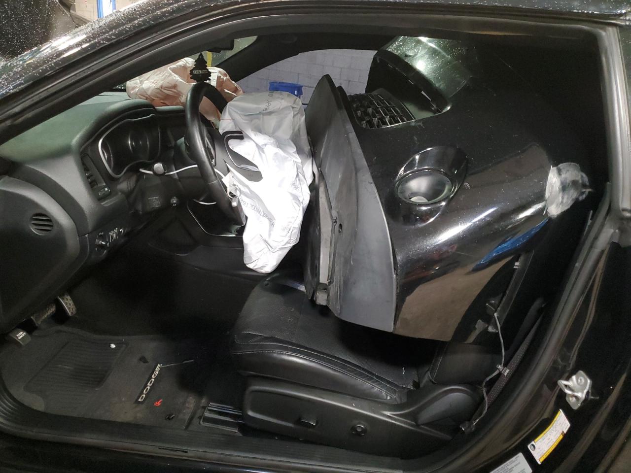 DODGE CHALLENGER SXT PLUS