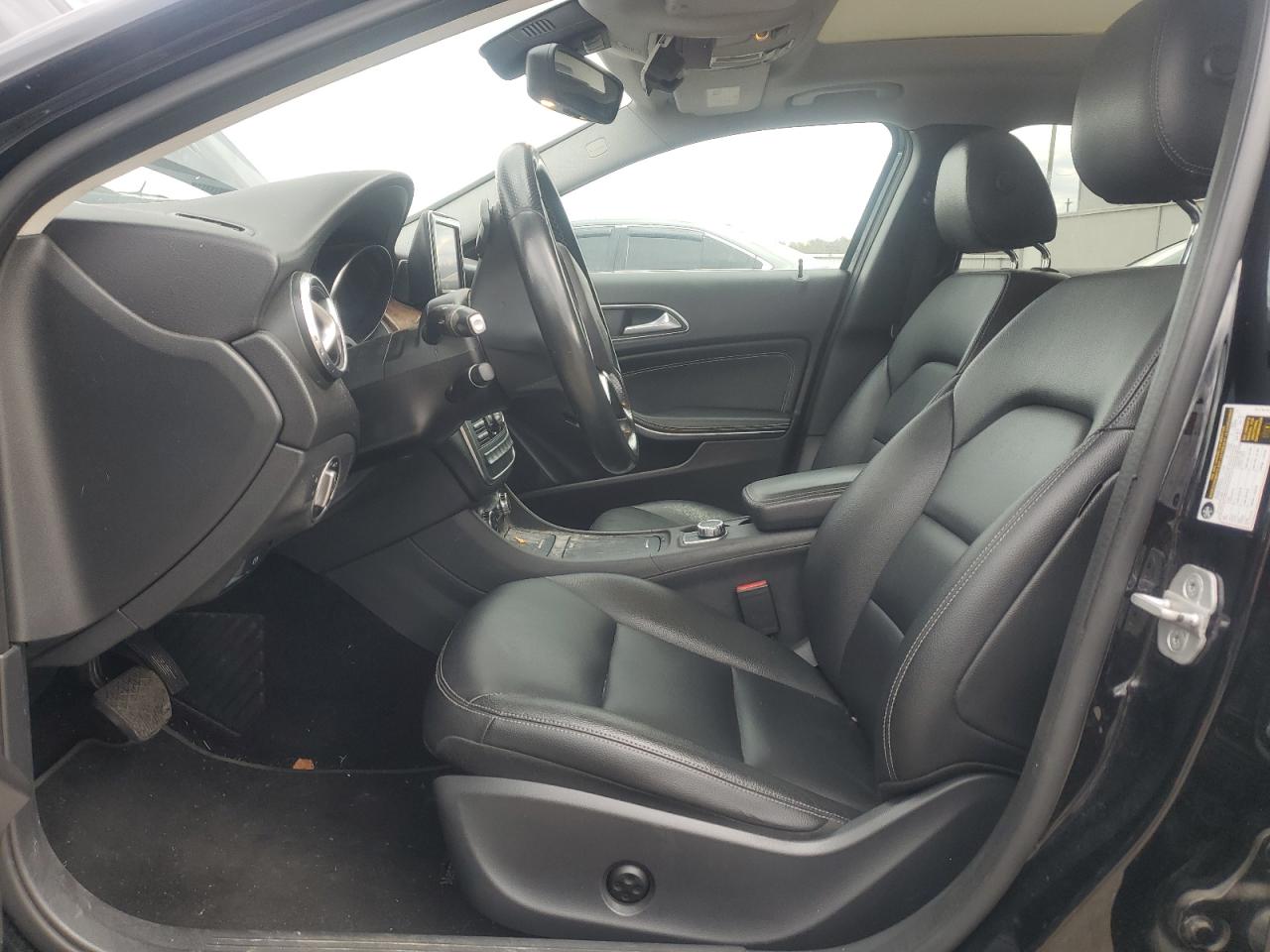 MERCEDES-BENZ GLA-CLASS 250 4MATIC