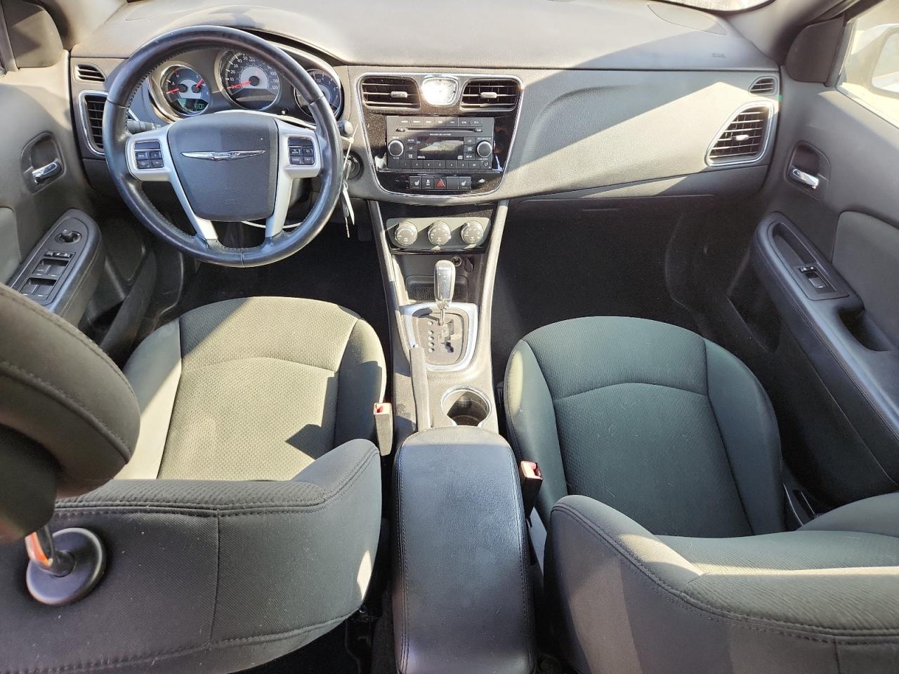 CHRYSLER 200 TOURING