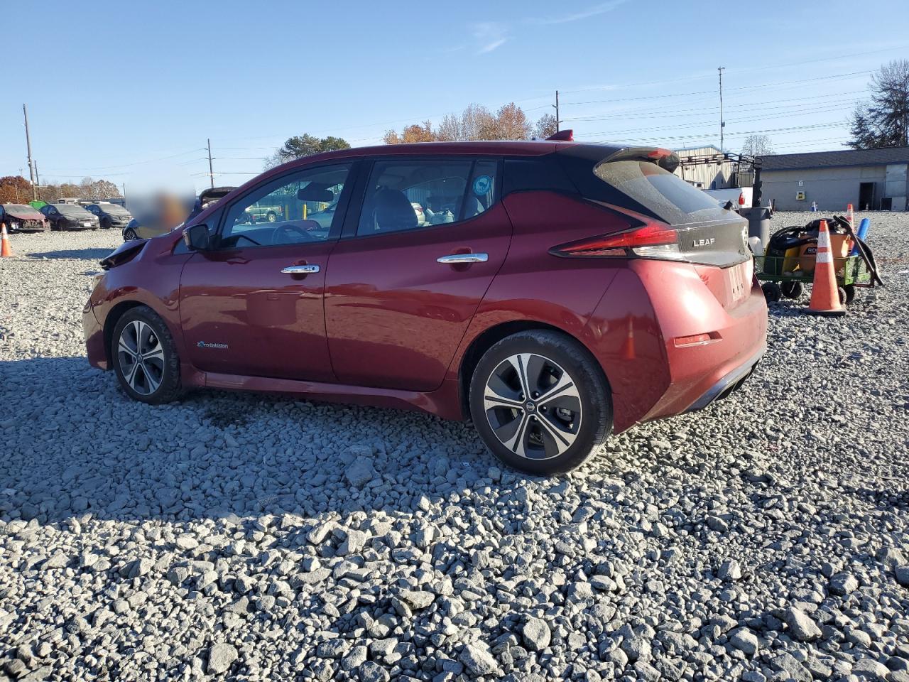 NISSAN LEAF S
