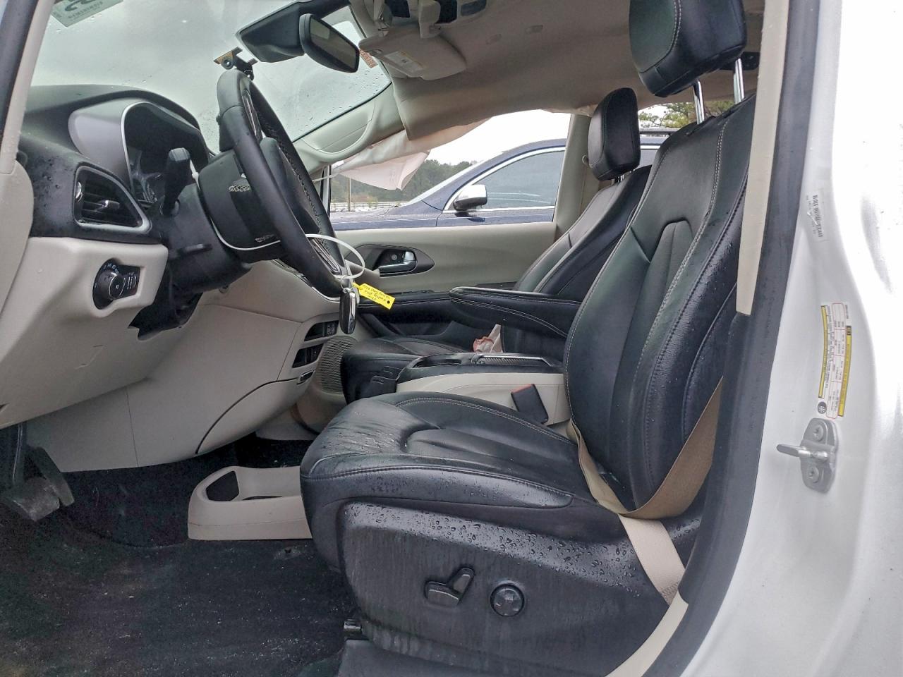 Lot #3301691629 2022 CHRYSLER PACIFICA T