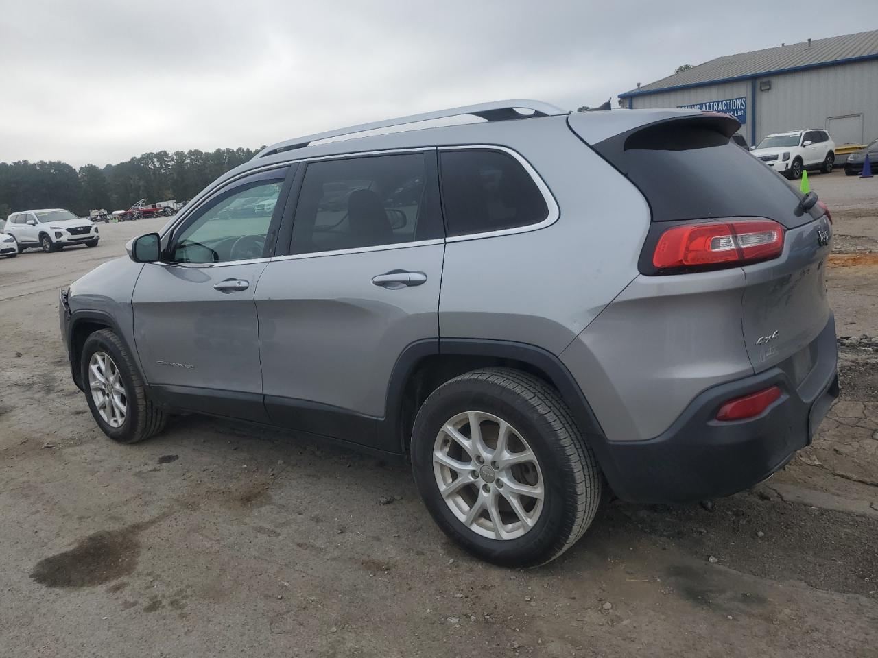 JEEP GRAND CHEROKEE LATITUDE