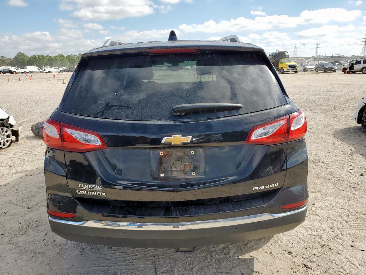 CHEVROLET EQUINOX PREMIER