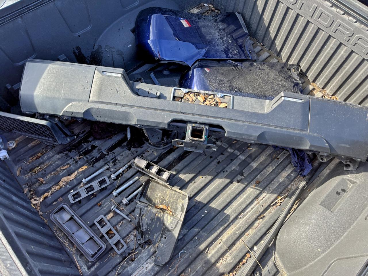 TOYOTA TUNDRA CREWMAX SR