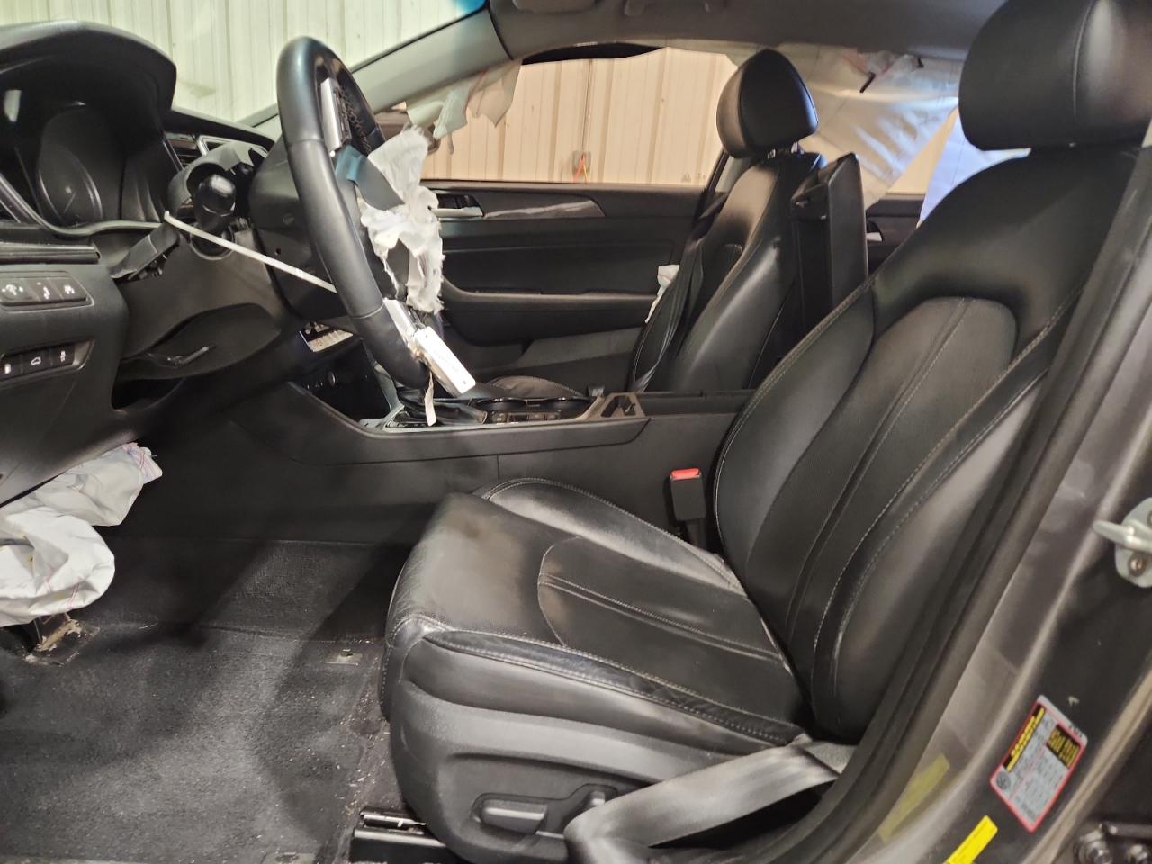 HYUNDAI SONATA SPORT