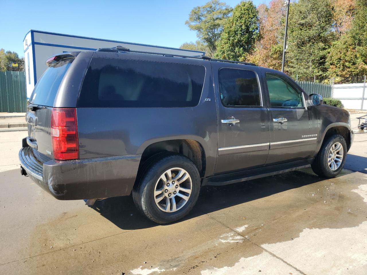 Lot #3308300155 2010 CHEVROLET SUBURBAN K