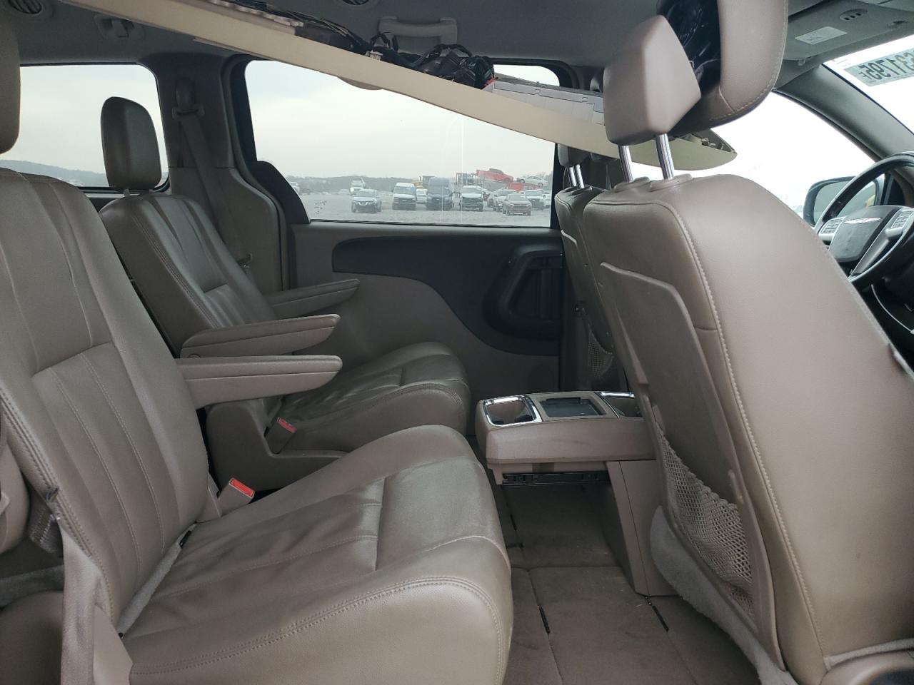 CHRYSLER TOWN & COUNTRY TOURING