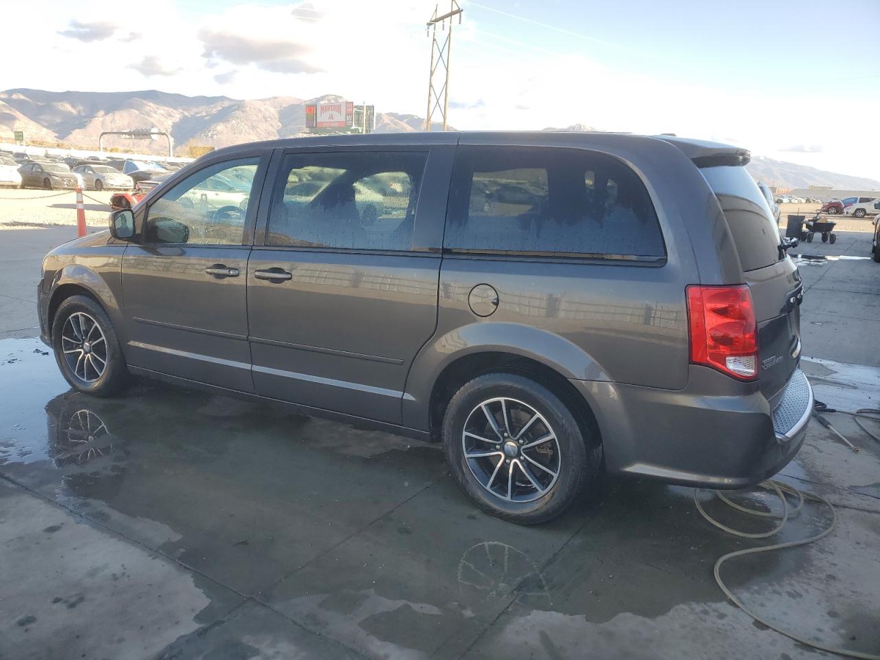 DODGE GRAND CARAVAN R/T