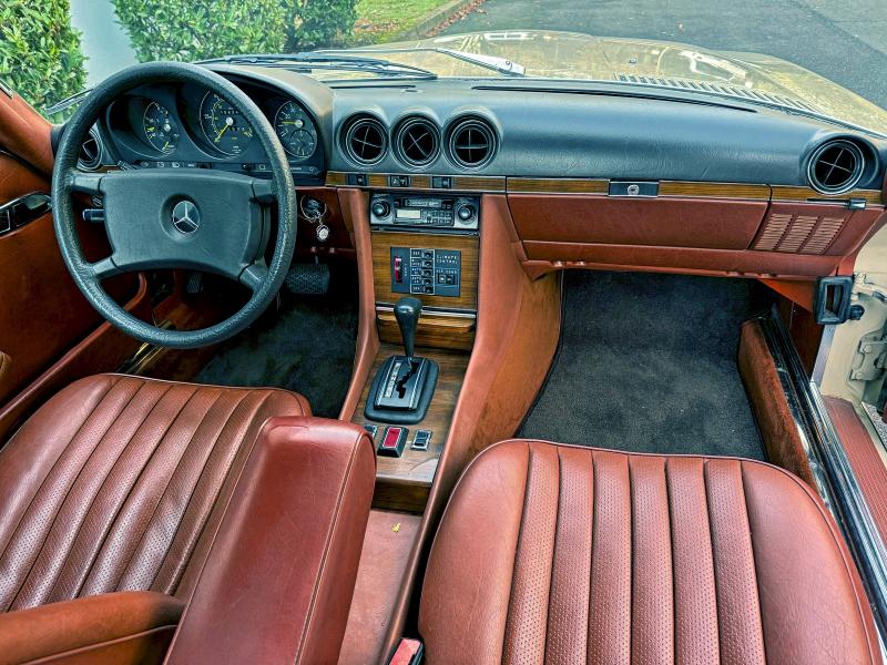 1981 MERCEDES-BENZ 380 SL #3296212430
