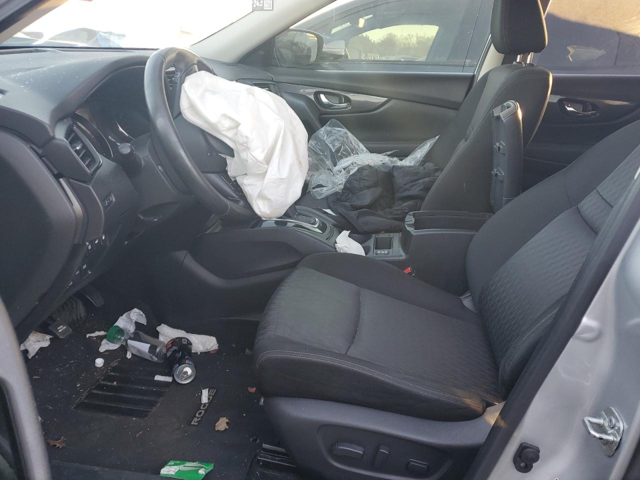 Lot #3315981122 2019 NISSAN ROGUE S