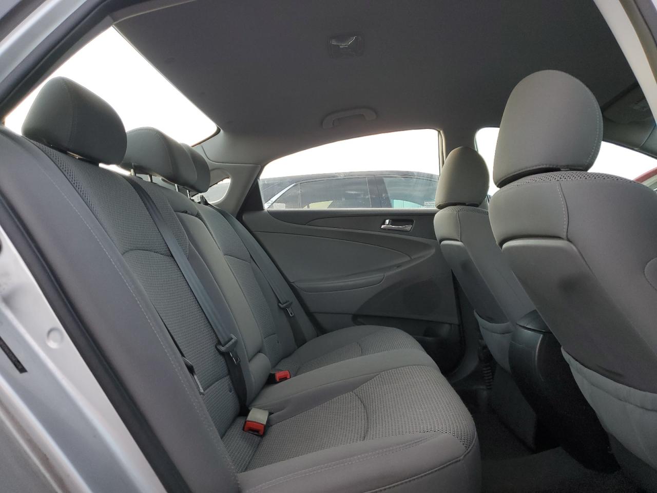 Lot #3304634939 2012 HYUNDAI SONATA GLS