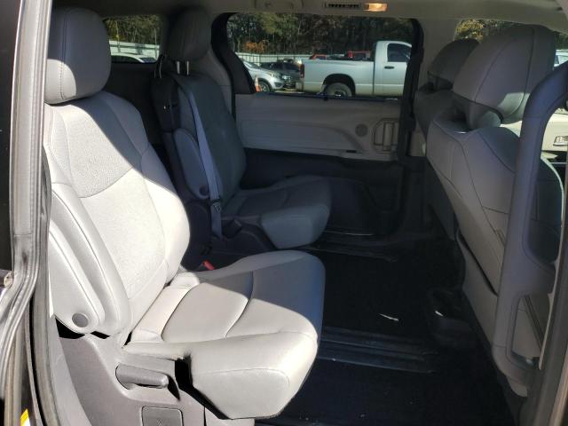 2021 TOYOTA SIENNA XLE #3287592060