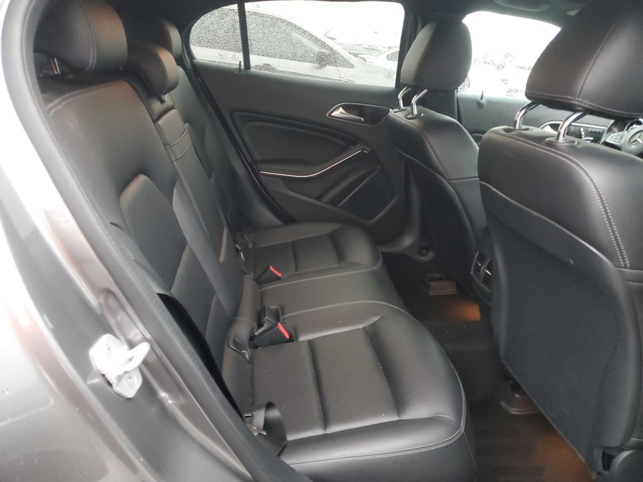 MERCEDES-BENZ GLA-CLASS 250 4MATIC