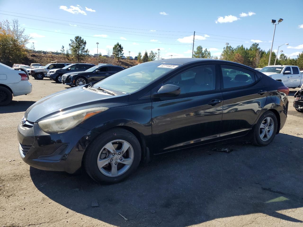 Lot #3291354147 2015 HYUNDAI ELANTRA SE