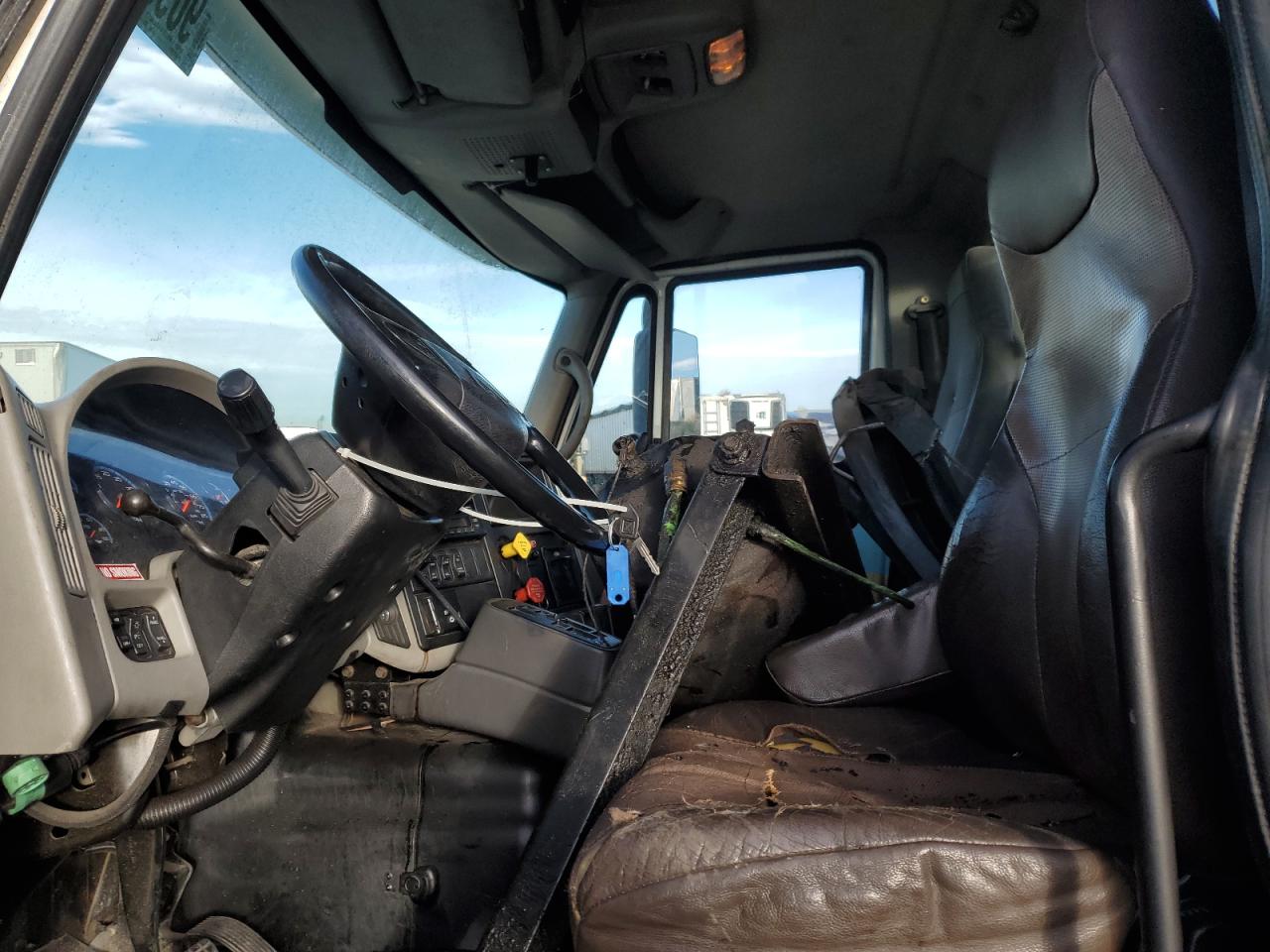 Lot #3292736595 2009 INTERNATIONAL 8000 8600