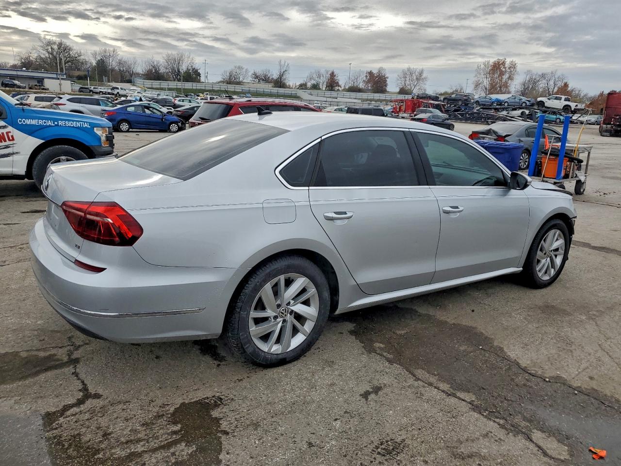 VOLKSWAGEN PASSAT SE