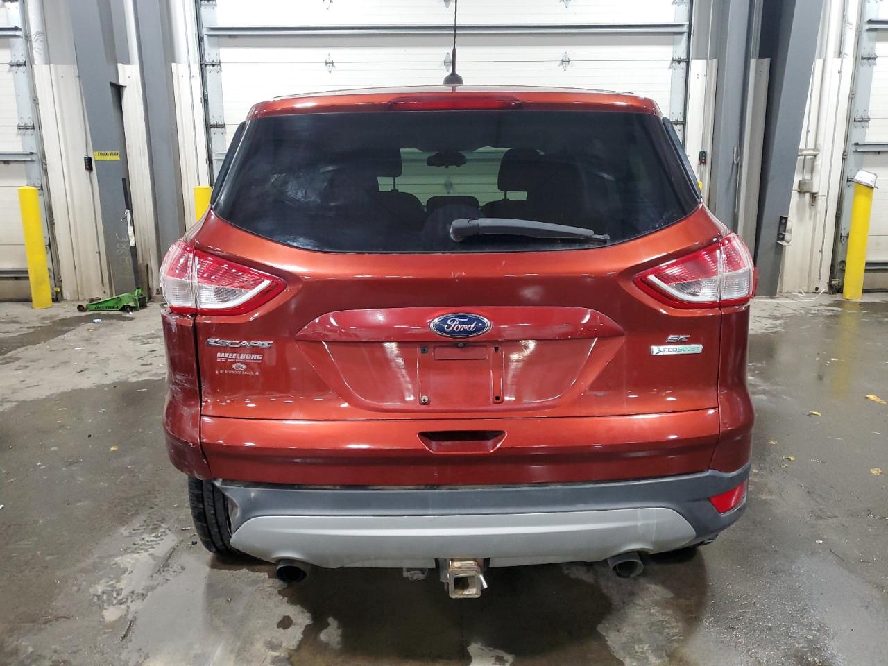FORD ESCAPE SE