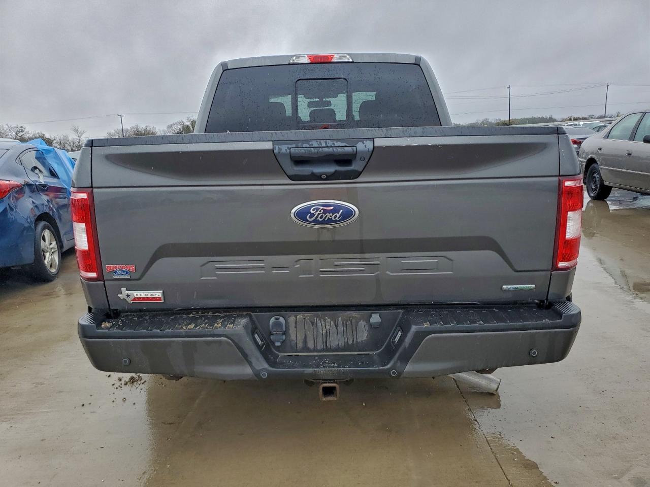 FORD F-150 SUPERCREW