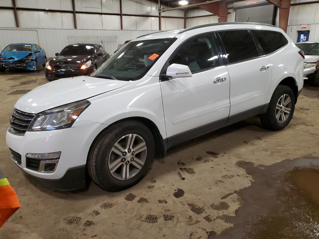 CHEVROLET TRAVERSE LT