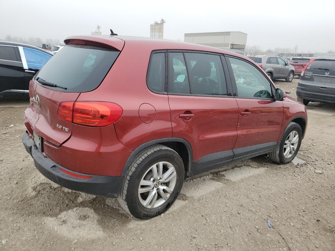 VOLKSWAGEN TIGUAN S