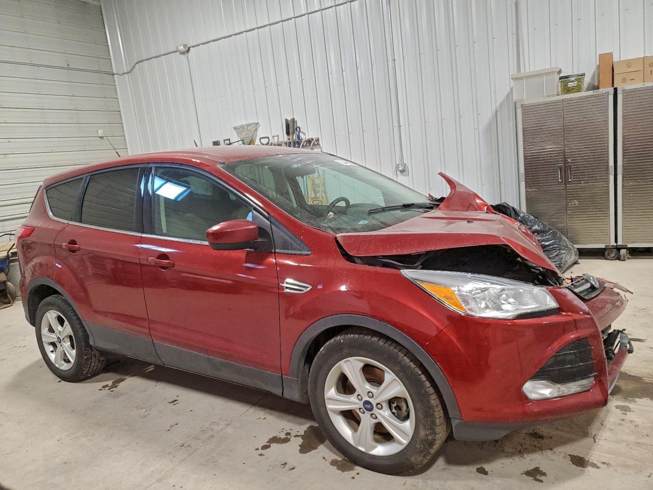 FORD ESCAPE SE