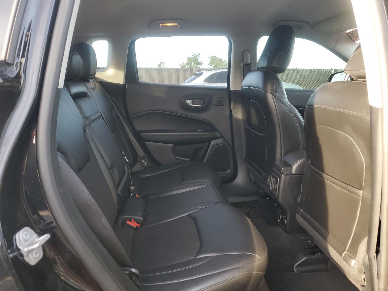 JEEP COMPASS LATITUDE