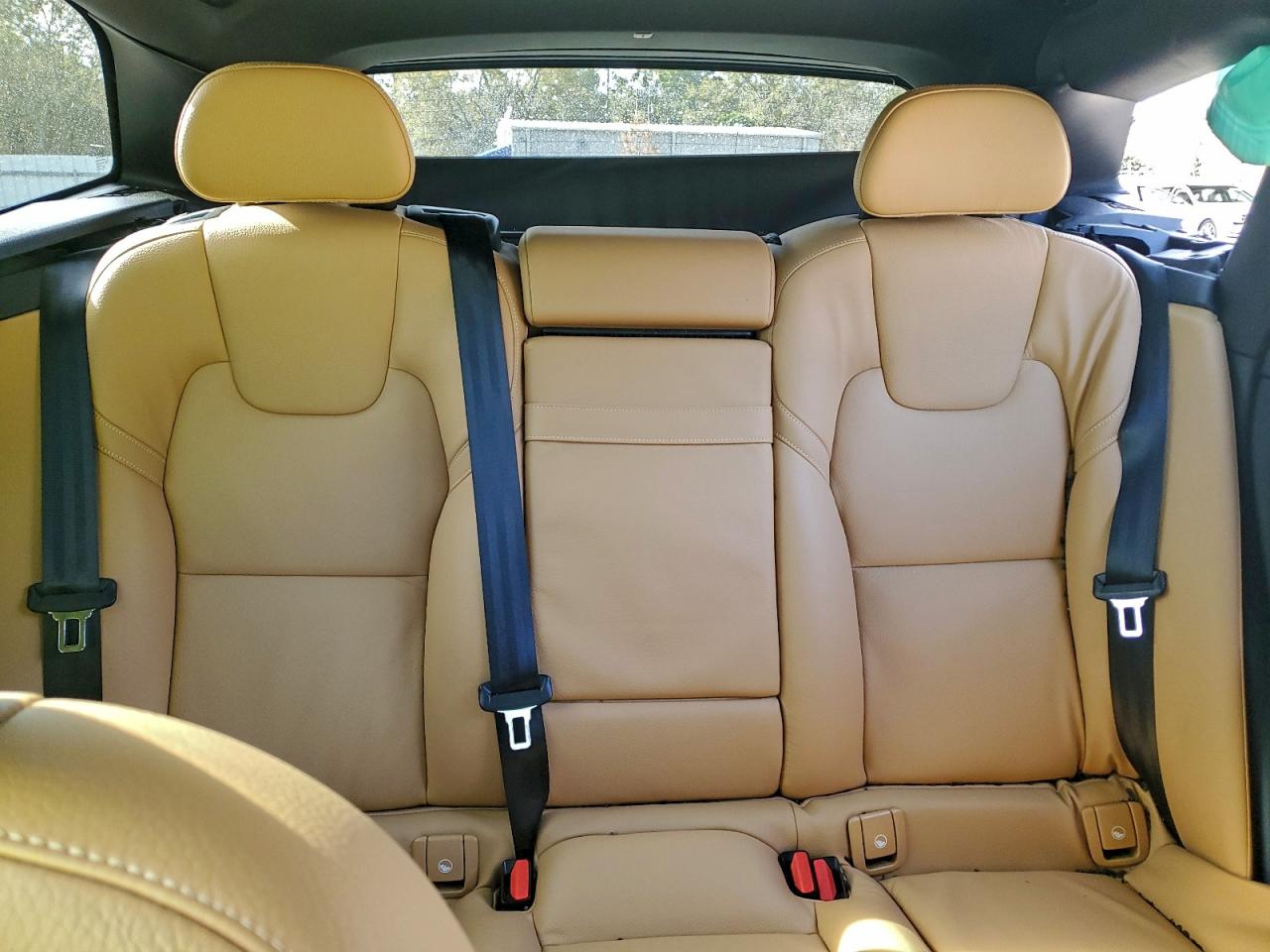 VOLVO XC60 T5 INSCRIPTION