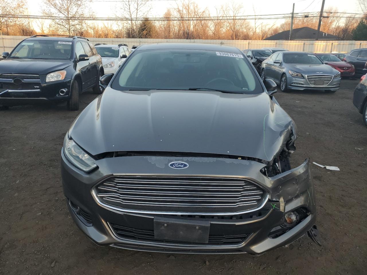 FORD FUSION TITANIUM