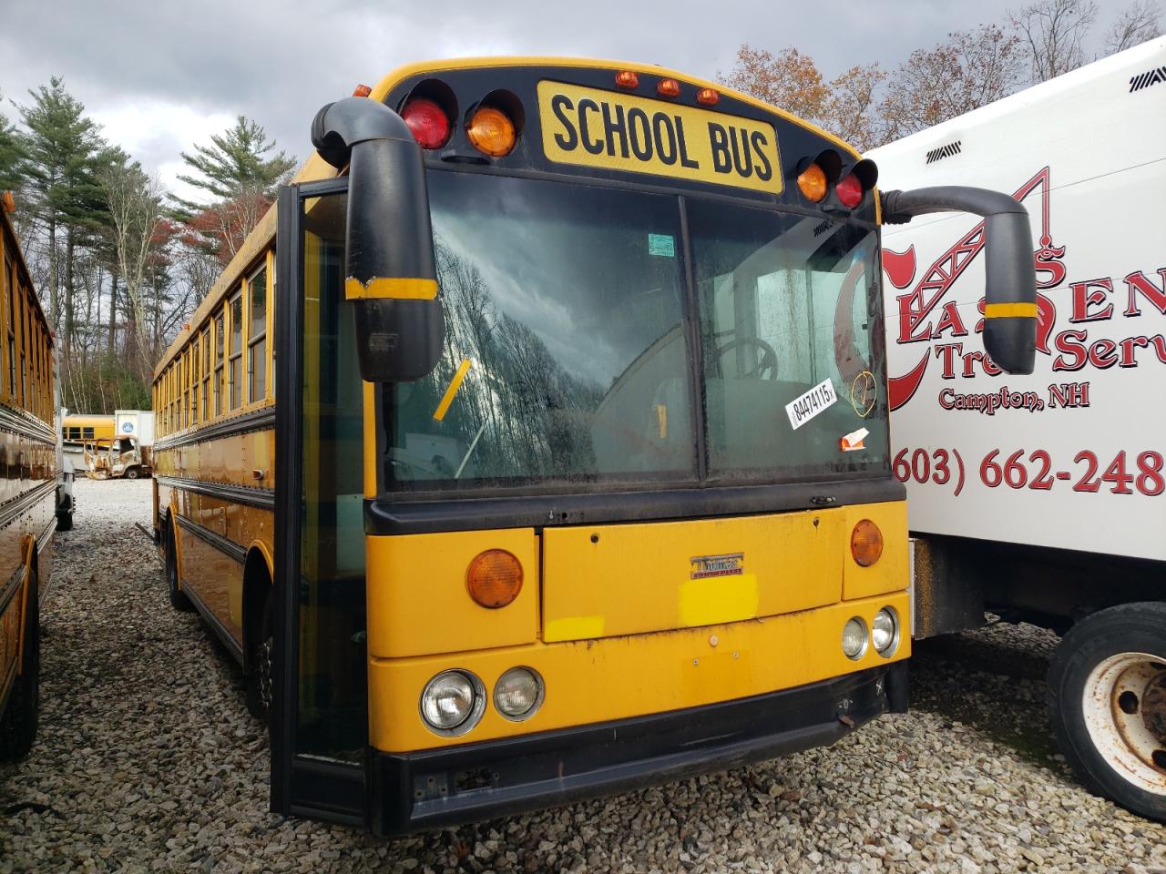 Lot #3278639962 2012 THOMAS SAF-T-LINER HDX