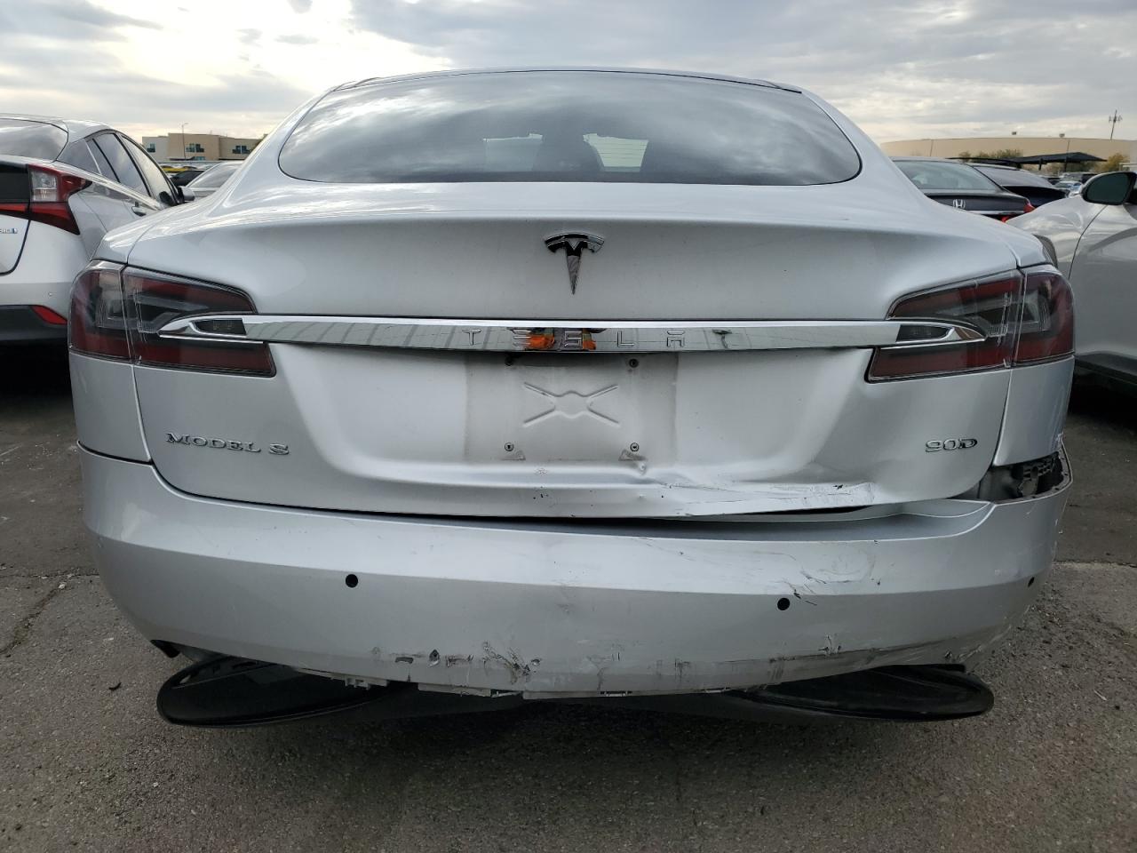 TESLA MODEL S