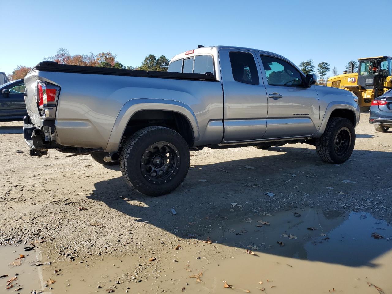 TOYOTA TACOMA ACCESS CAB