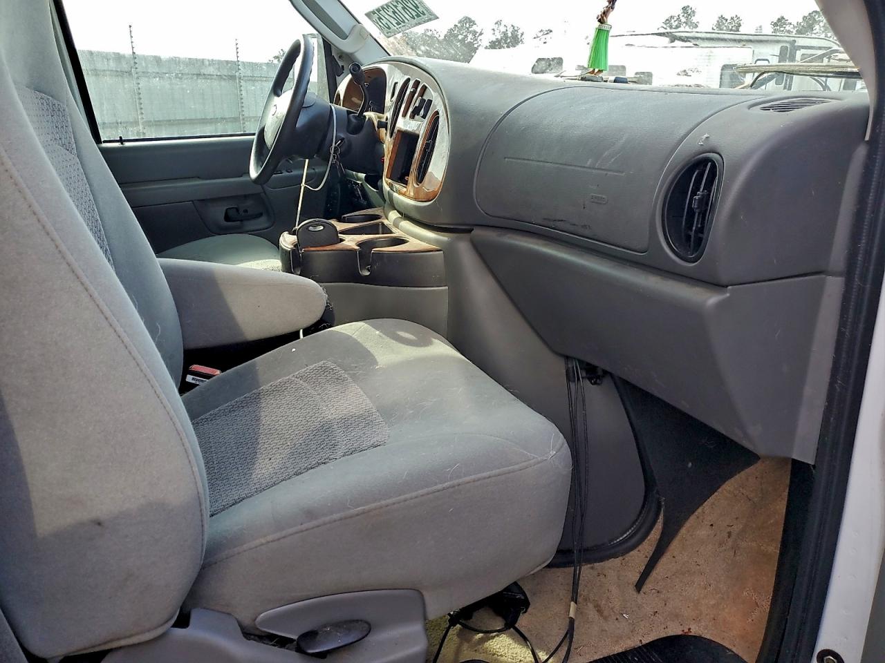 Lot #3296343426 2006 FORD ECONOLINE