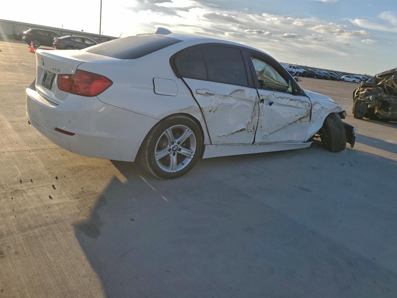 BMW 3 SERIES I SULEV